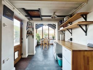 Kitchen- click for photo gallery